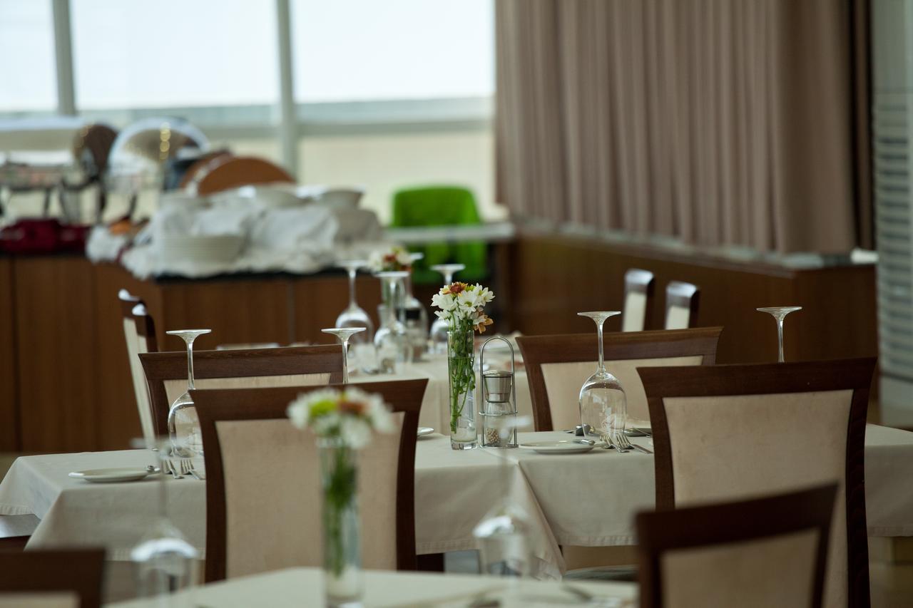 Hotel Florenca Luanda Eksteriør billede