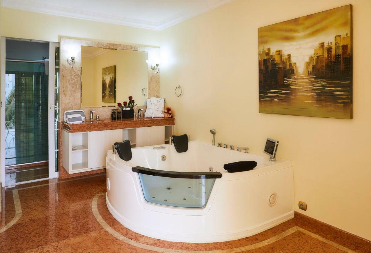 Hotel Florenca Luanda Eksteriør billede